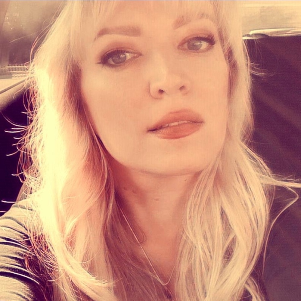 Meet your Posher, Janelle